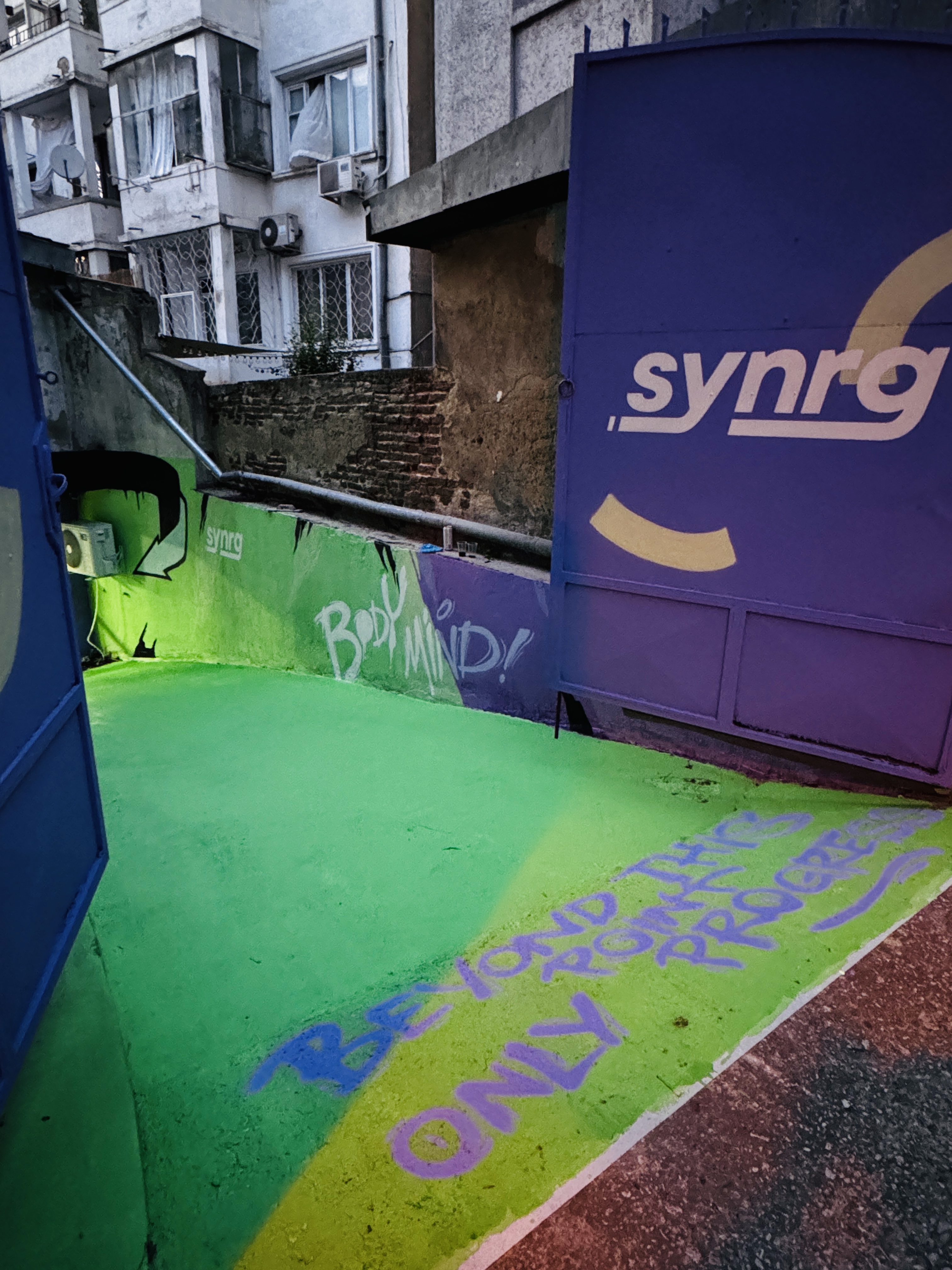 SYNRG outdoor